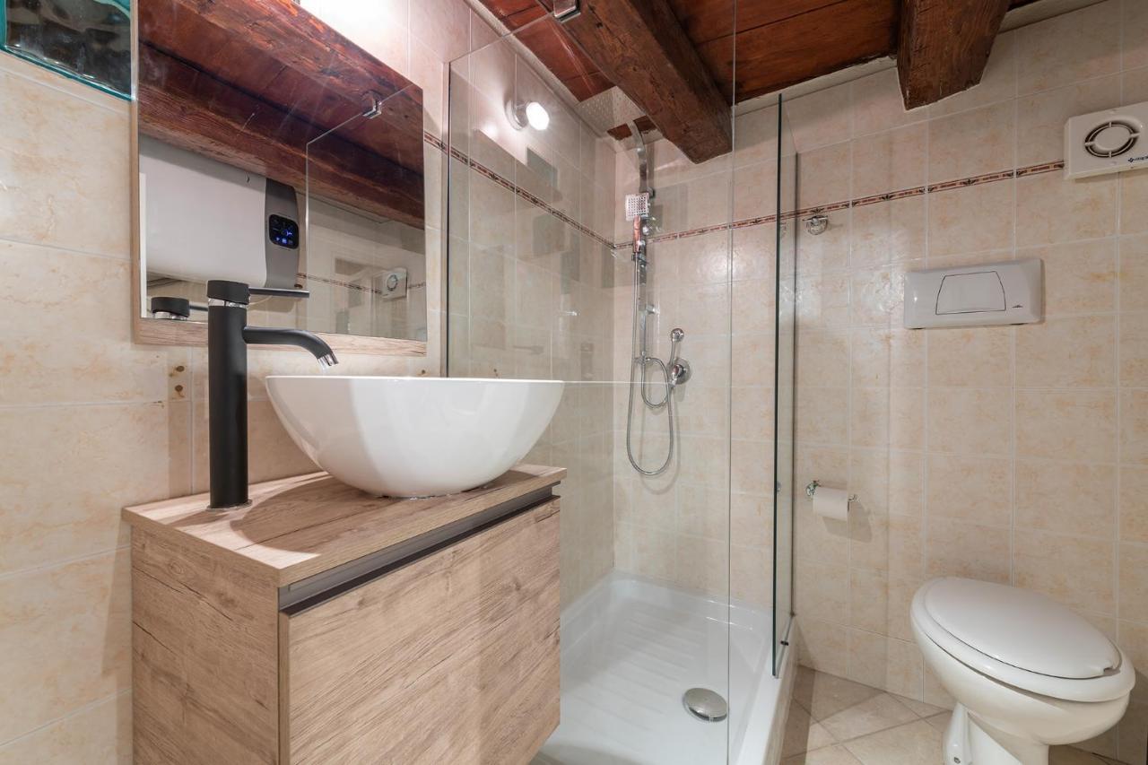 Aquamarina Apartment Cagliari Ngoại thất bức ảnh